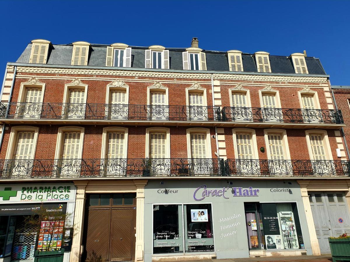 Appartement Place Du Marche Мер-ле-Бен Экстерьер фото